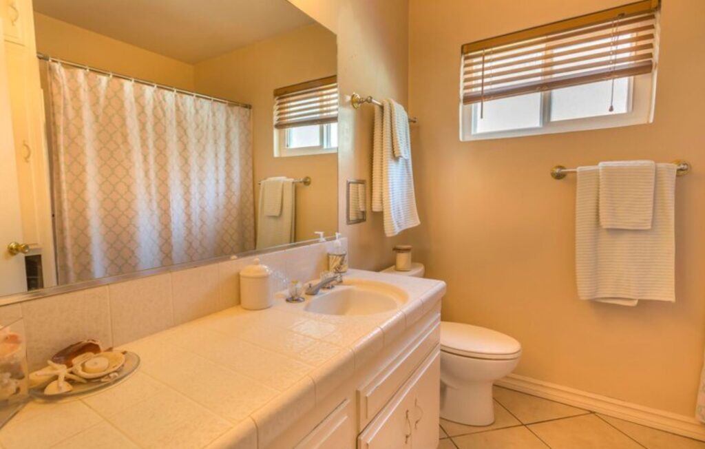 Small Bathroom Remodel Guide